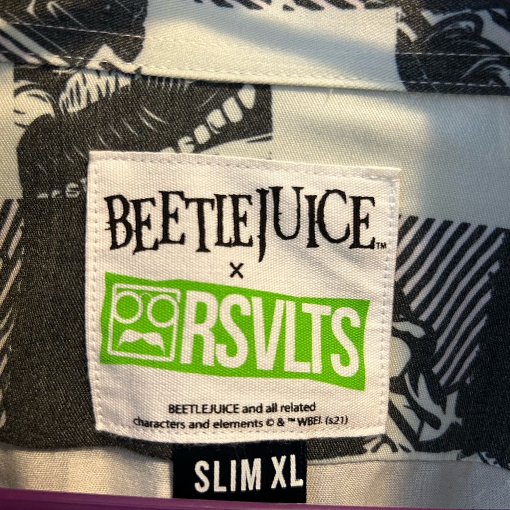 Beetle juice RSVLTS men’s XL SLIM FiT
